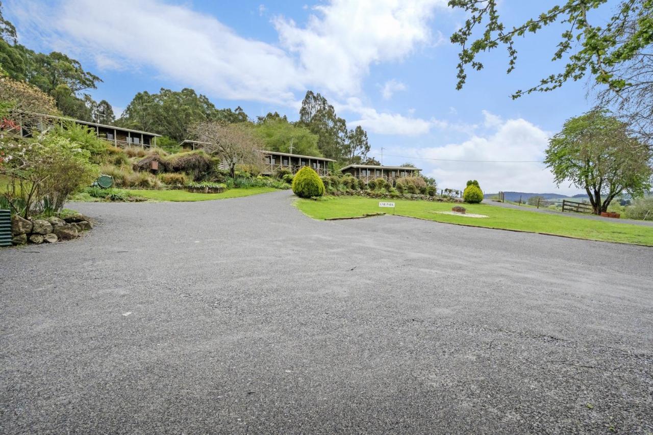 Mole Creek Cabins Exterior photo