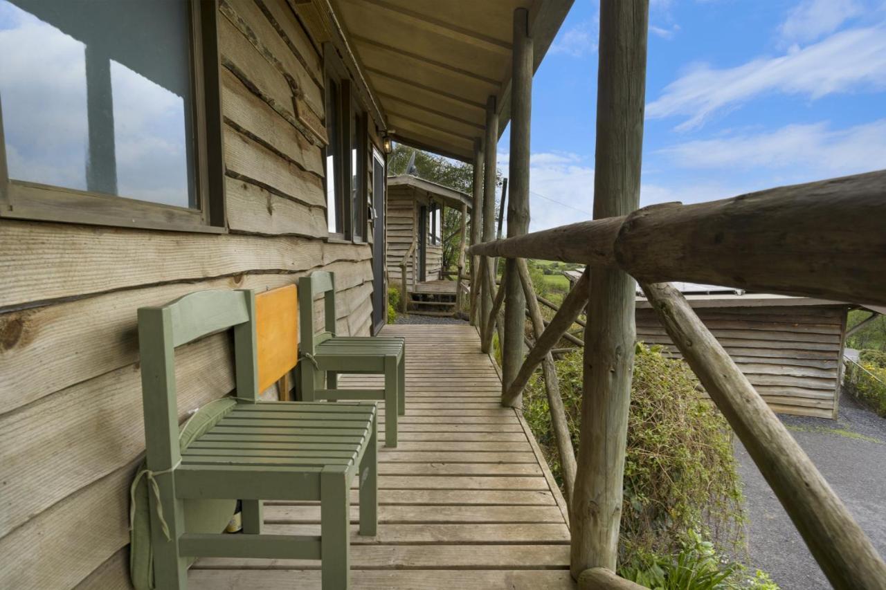 Mole Creek Cabins Exterior photo