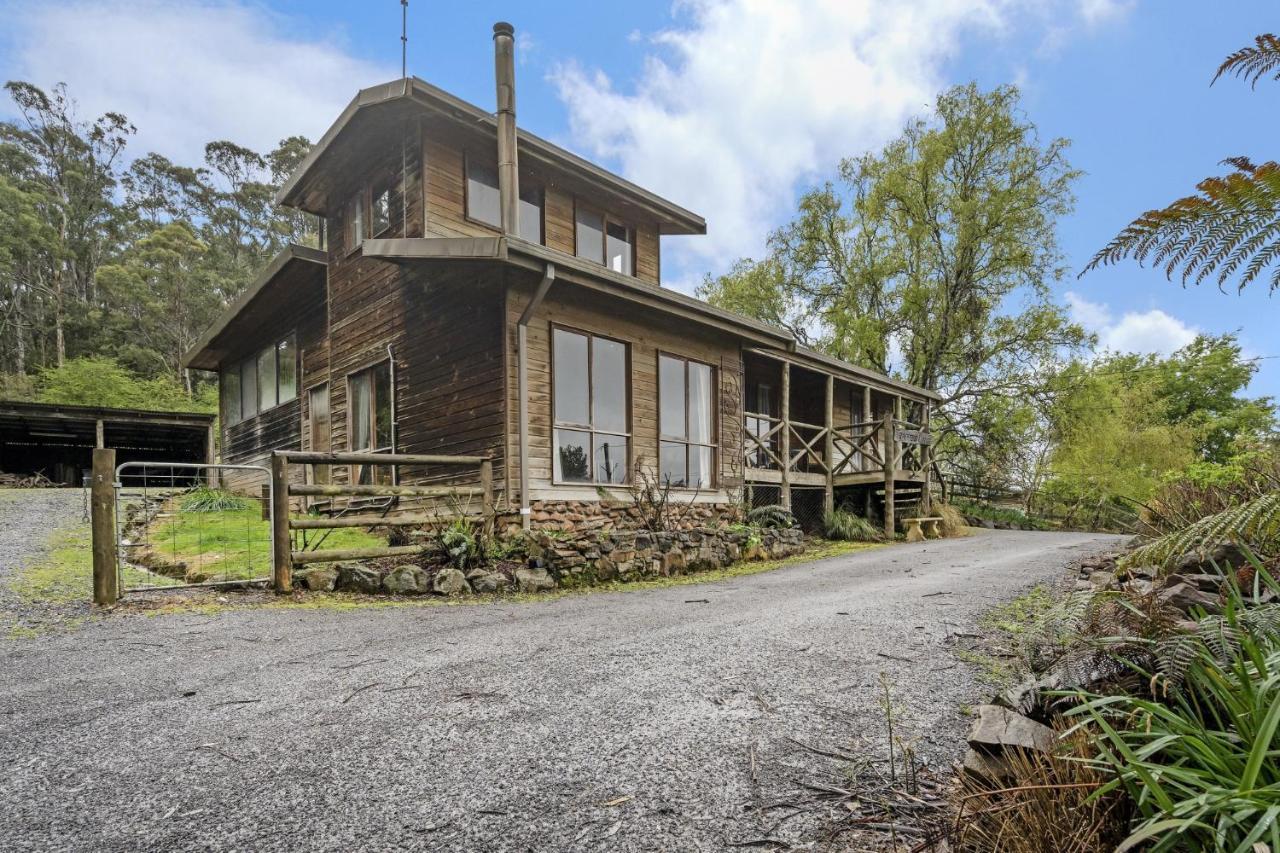 Mole Creek Cabins Exterior photo