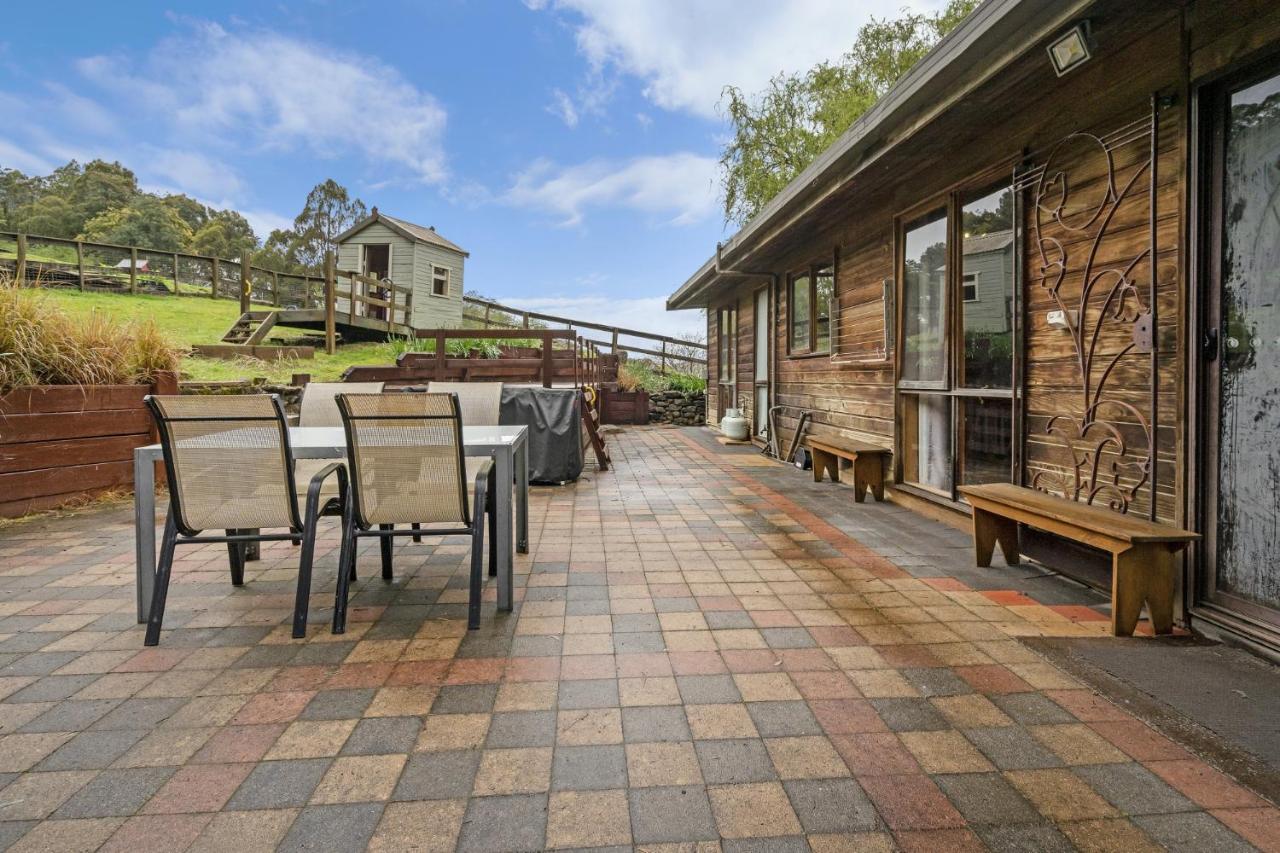 Mole Creek Cabins Exterior photo